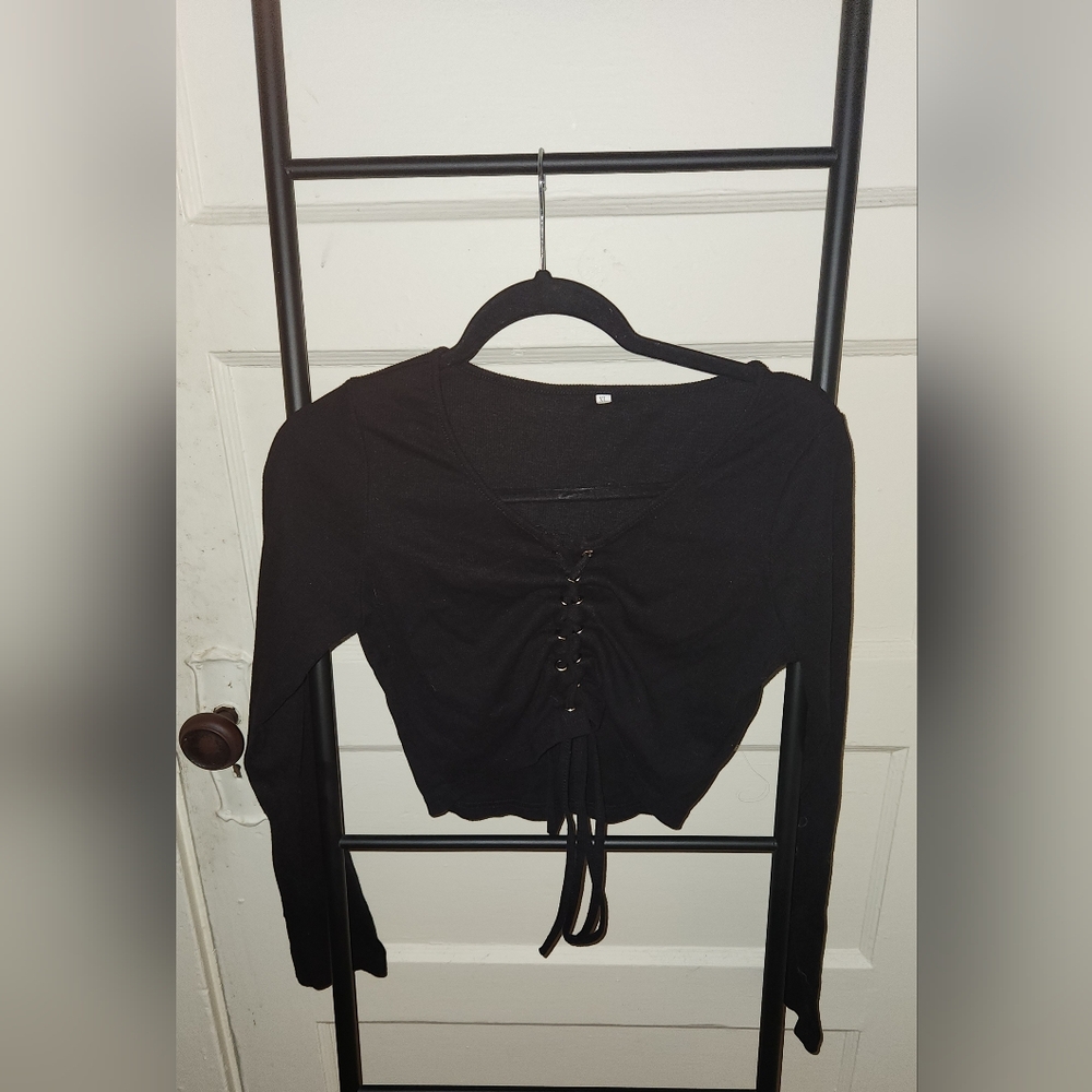 Black tied crop top